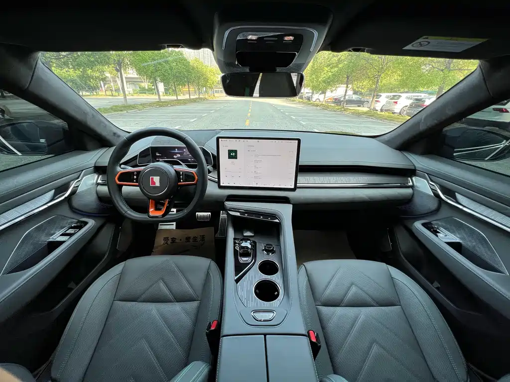 ZEEKR EXTREME KRYPTON 001