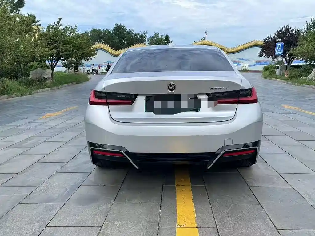 BMW i3 — миниатюра 5