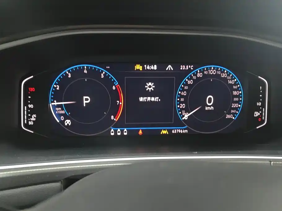 Volkswagen T-Roc — миниатюра 14
