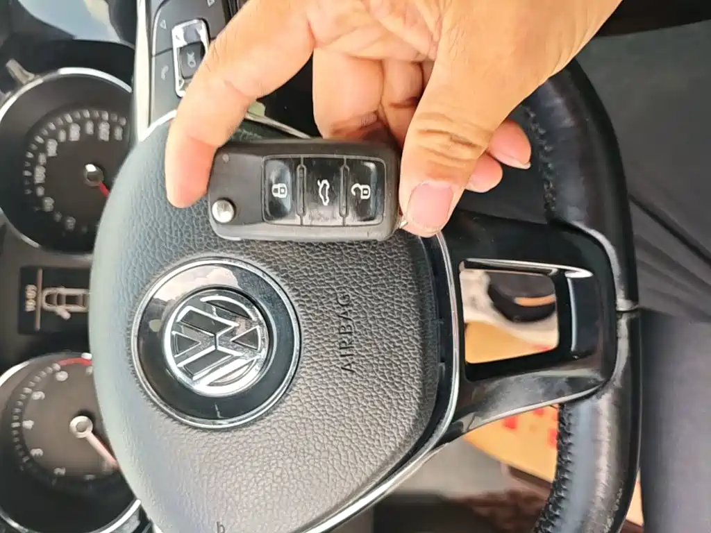 Volkswagen Sagitar — миниатюра 9