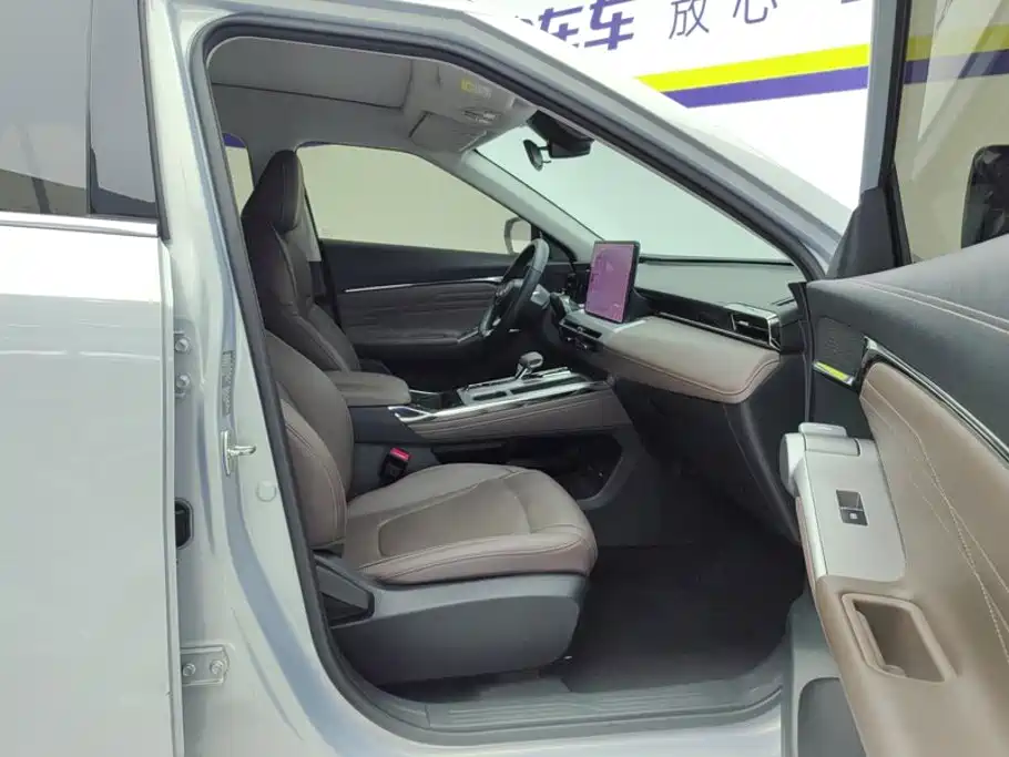 GAC Motor Trumpchi GS4 — миниатюра 8