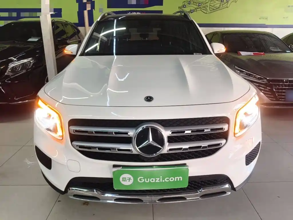 Mercedes-Benz GLB — миниатюра 3