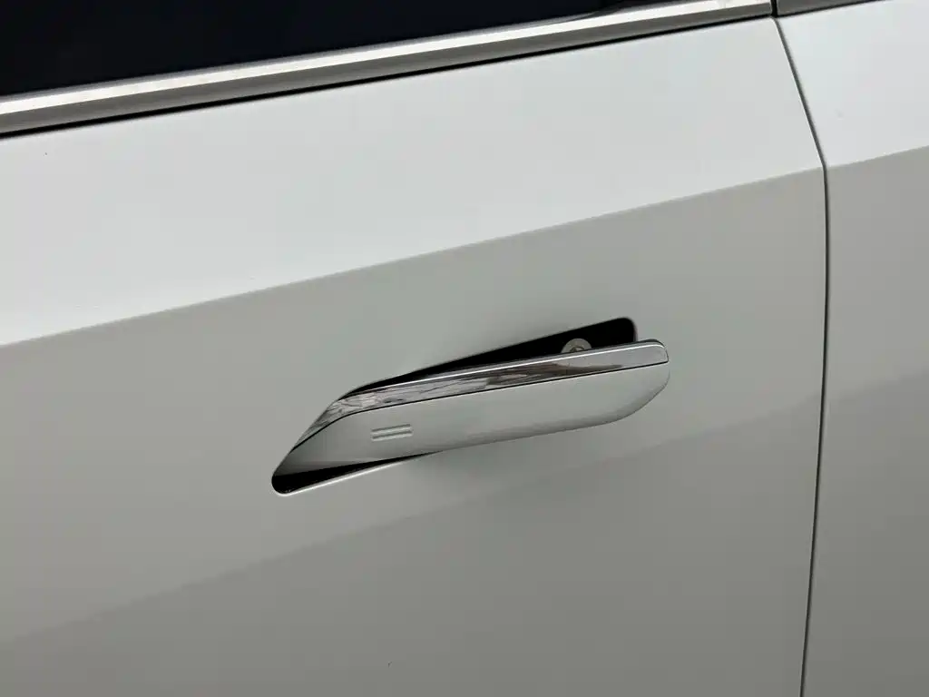 GAC Motor Trumpchi GS8 — миниатюра 24