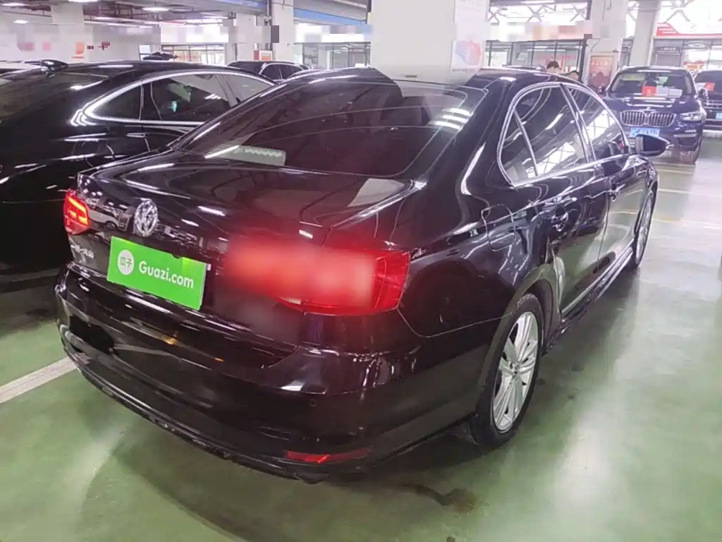 Volkswagen Sagitar — миниатюра 7