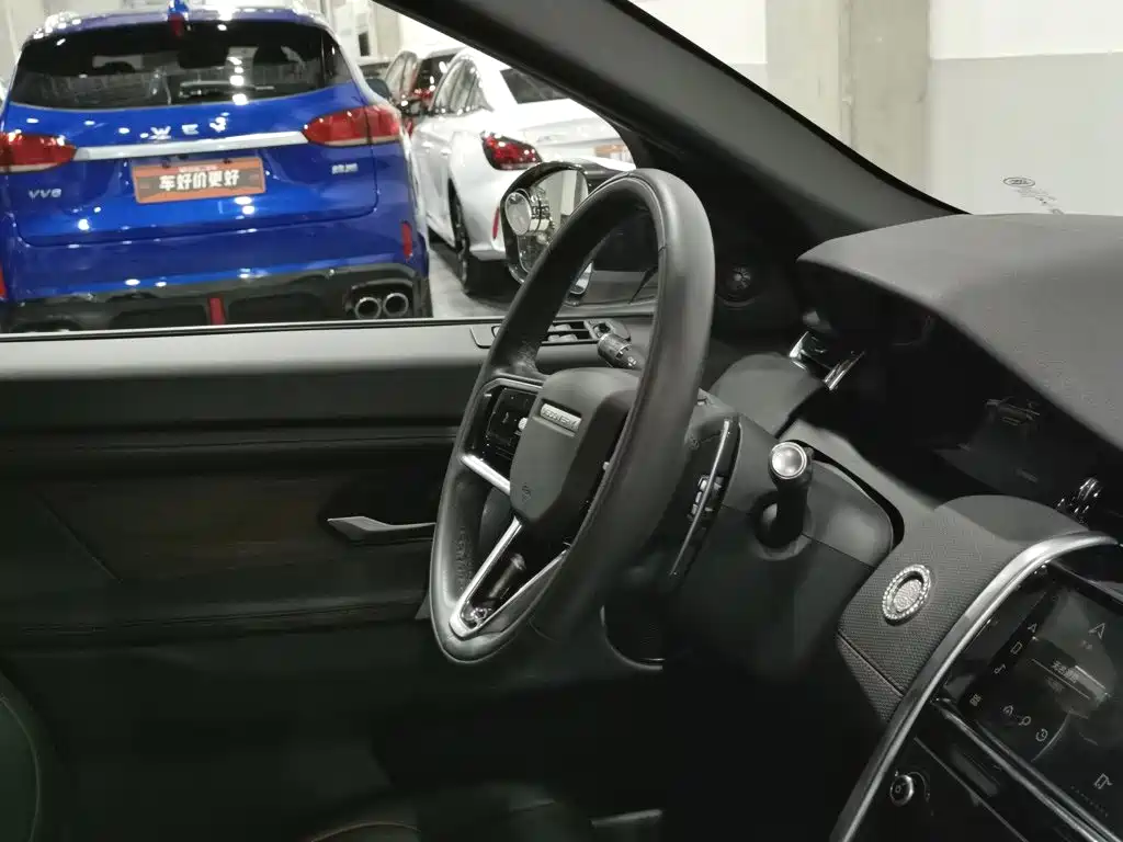 Land Rover Discovery Sport — миниатюра 22