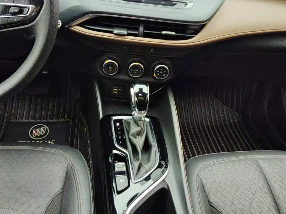 Buick Verano — миниатюра 16
