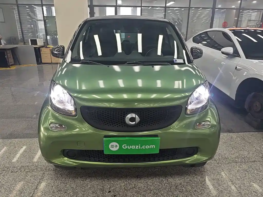 smart Smart Fortwo — миниатюра 3