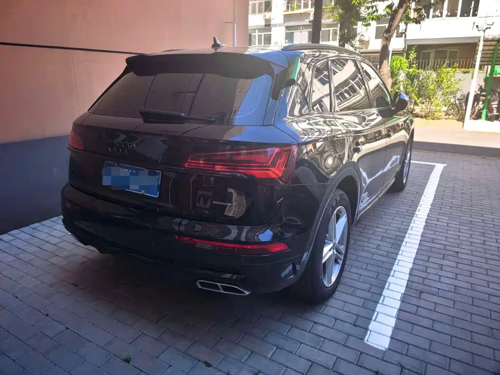 Audi Q5L — миниатюра 4