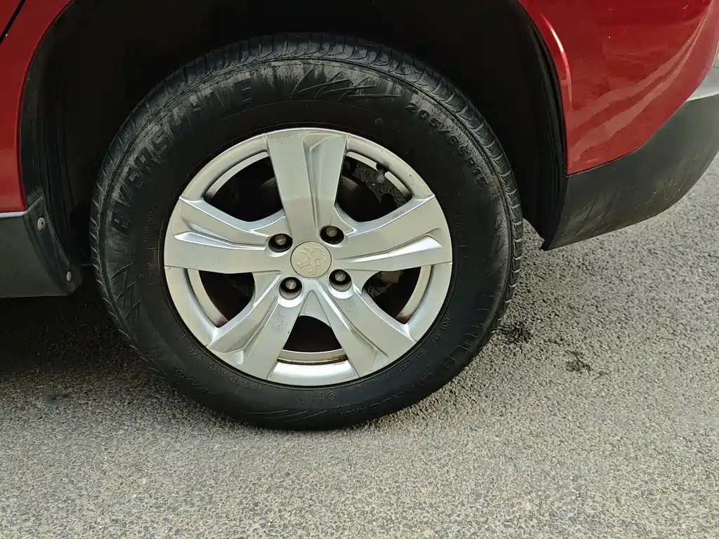 Peugeot 2008 — миниатюра 10