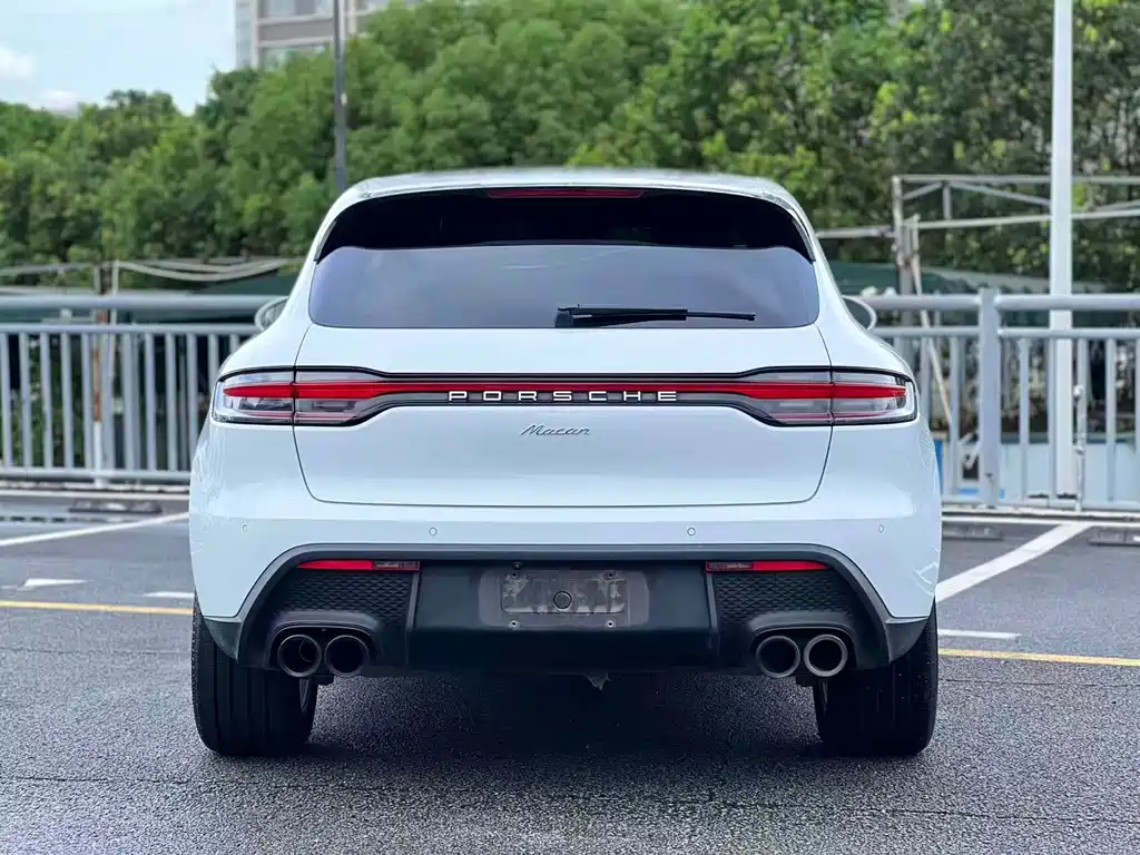 Porsche Macan — миниатюра 6