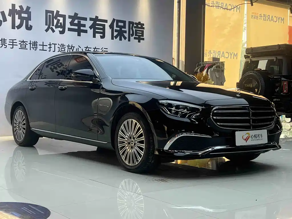 Mercedes-Benz E-Class — миниатюра 3