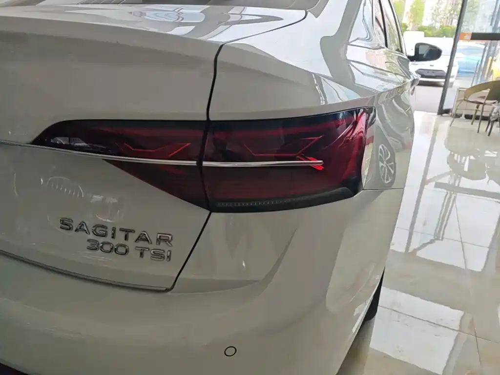 Volkswagen Sagitar — миниатюра 8