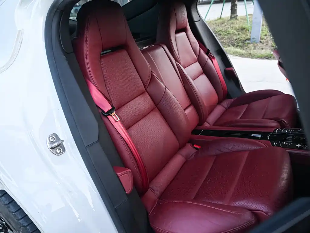 Porsche Panamera — миниатюра 17
