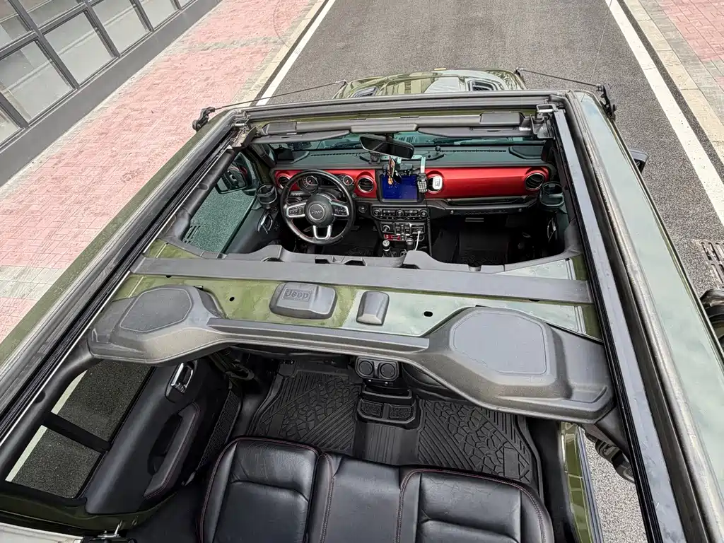 Jeep Wrangler — миниатюра 18