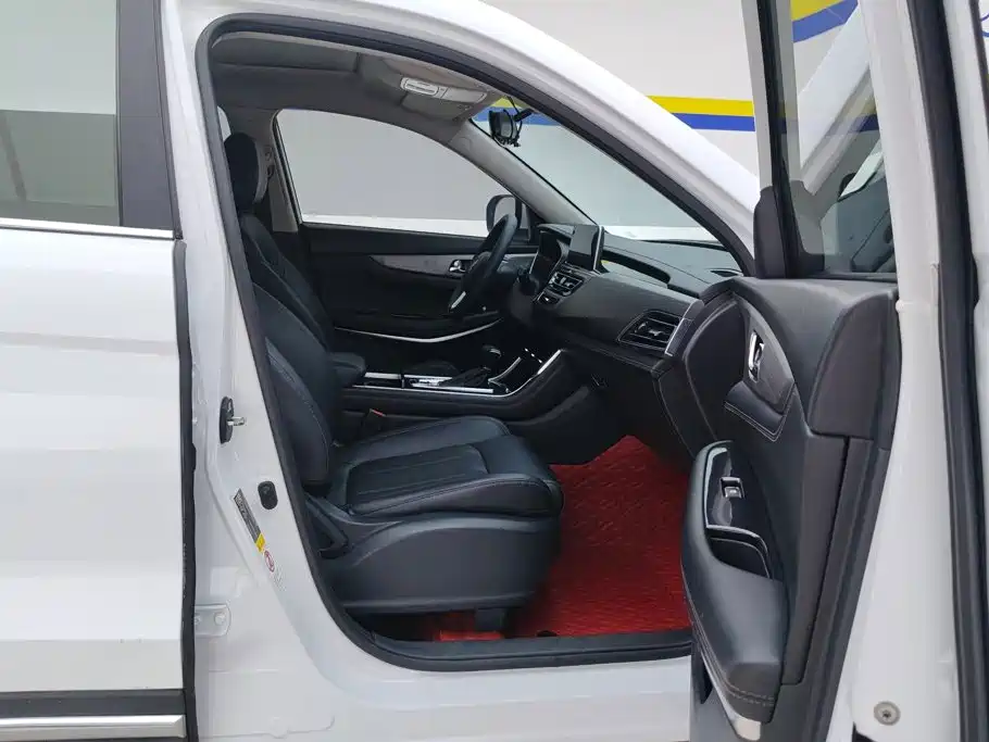 Changan CS75 — миниатюра 8