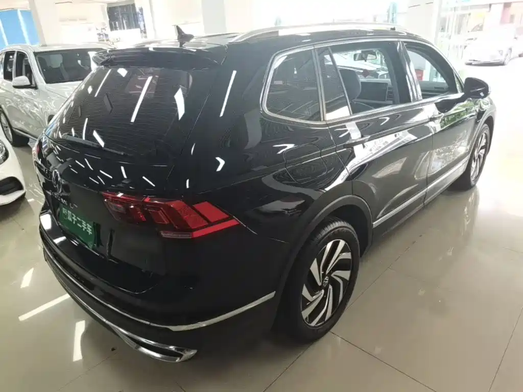 Volkswagen Tiguan L — миниатюра 7