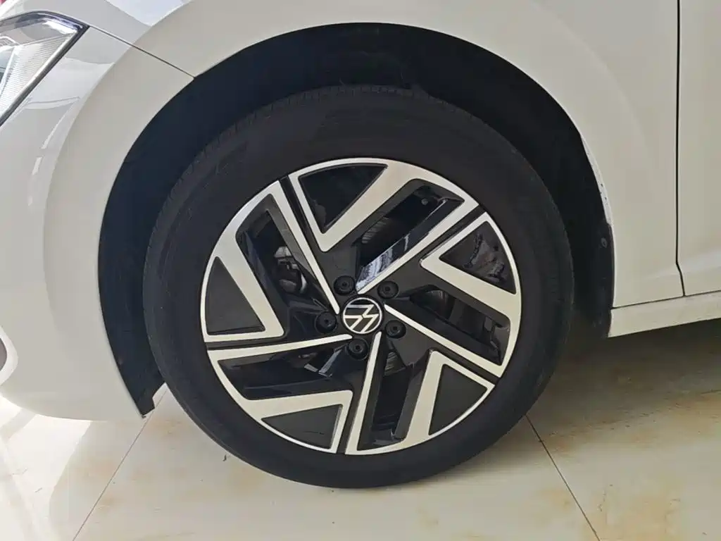 Volkswagen Sagitar — миниатюра 23