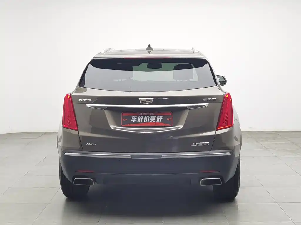 Cadillac XT5 — миниатюра 4