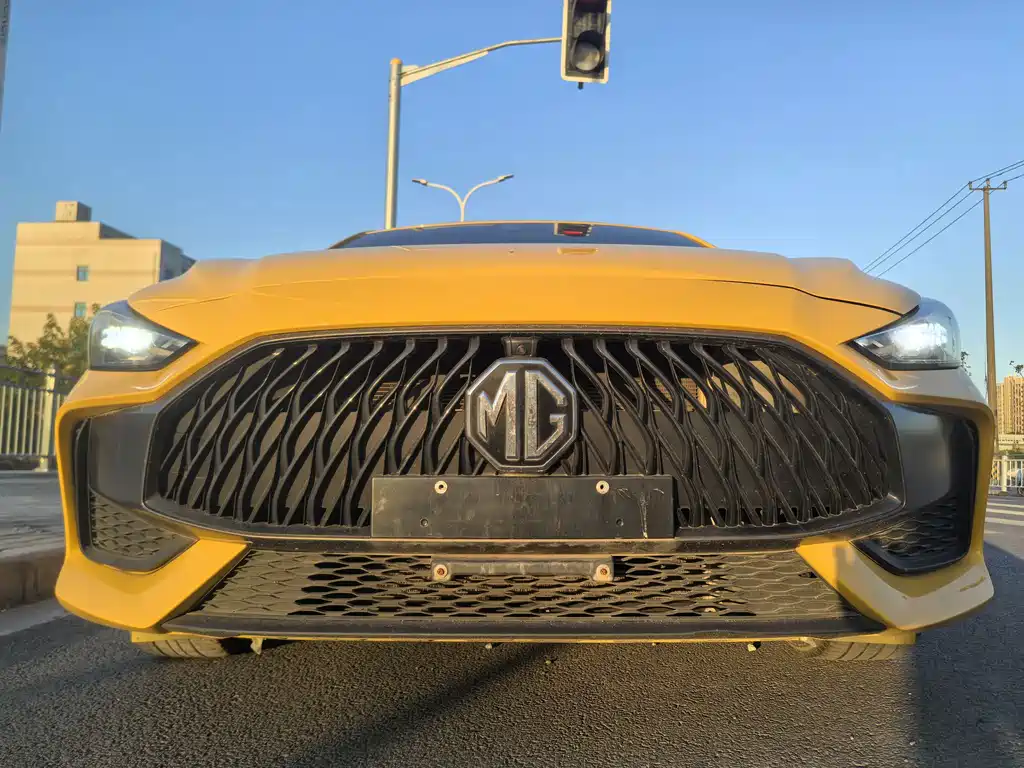 MG MG5 — миниатюра 2