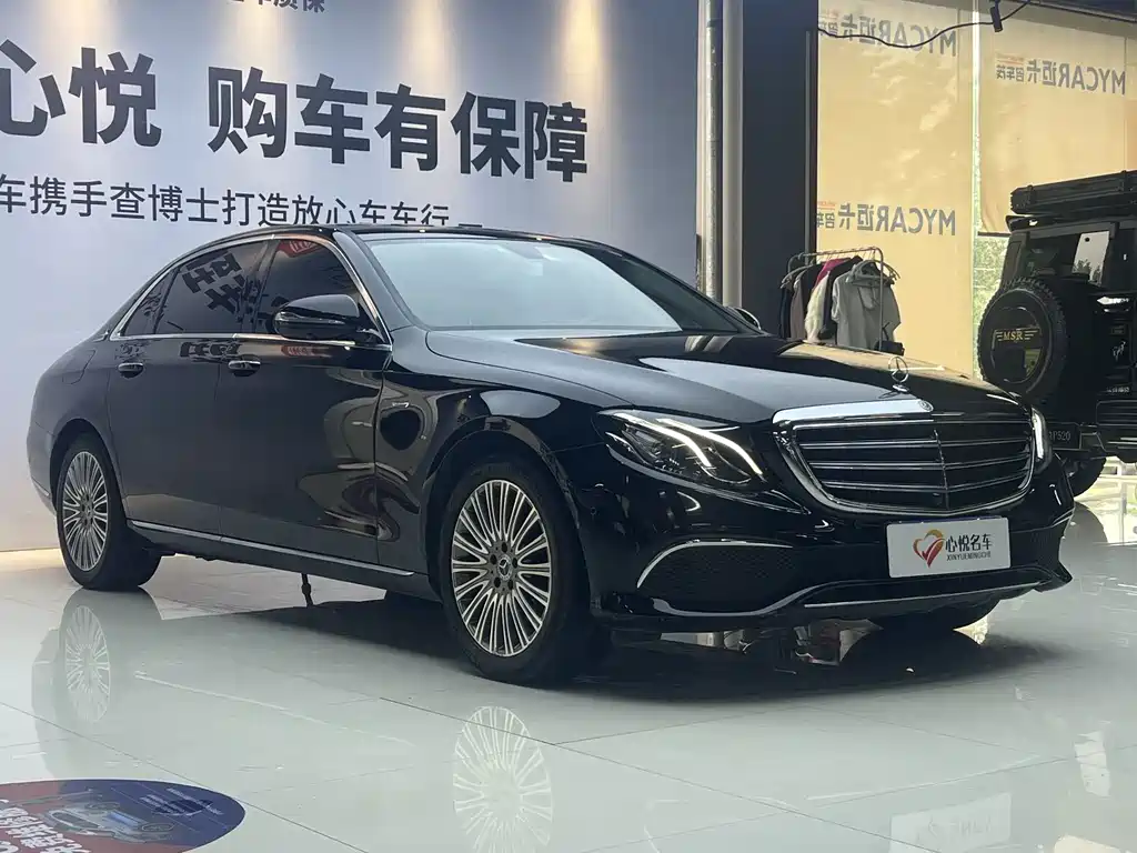 Mercedes-Benz E-Class — миниатюра 3