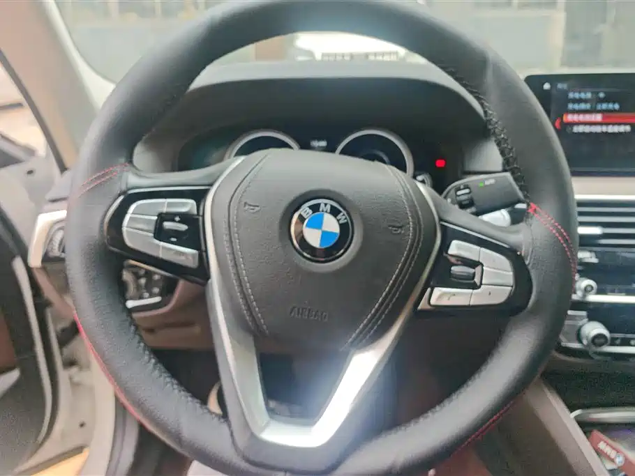 BMW 5 SERIES NEW ENERGY