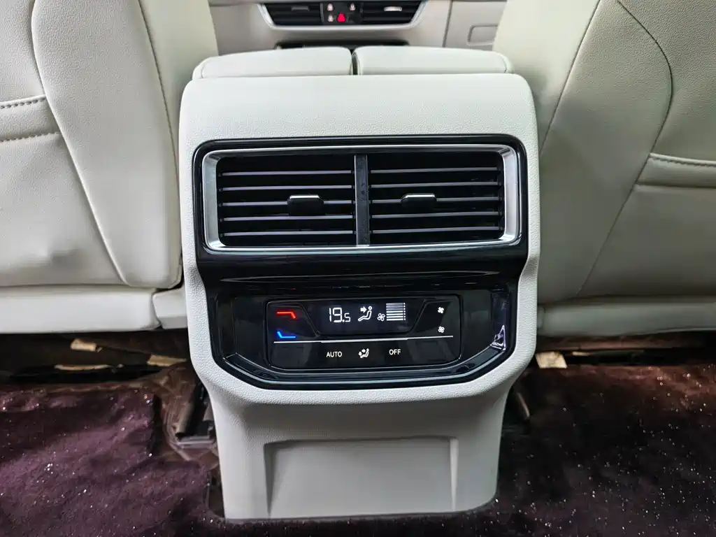 Volkswagen Viloran — миниатюра 22