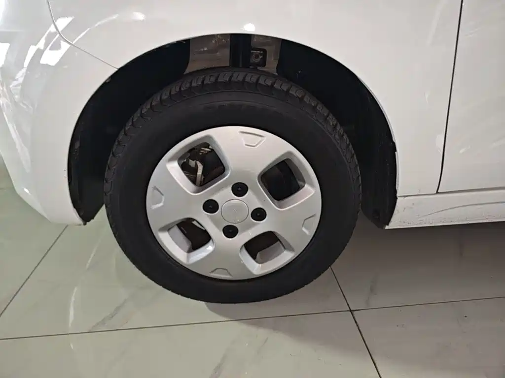Roewe Clever — миниатюра 23