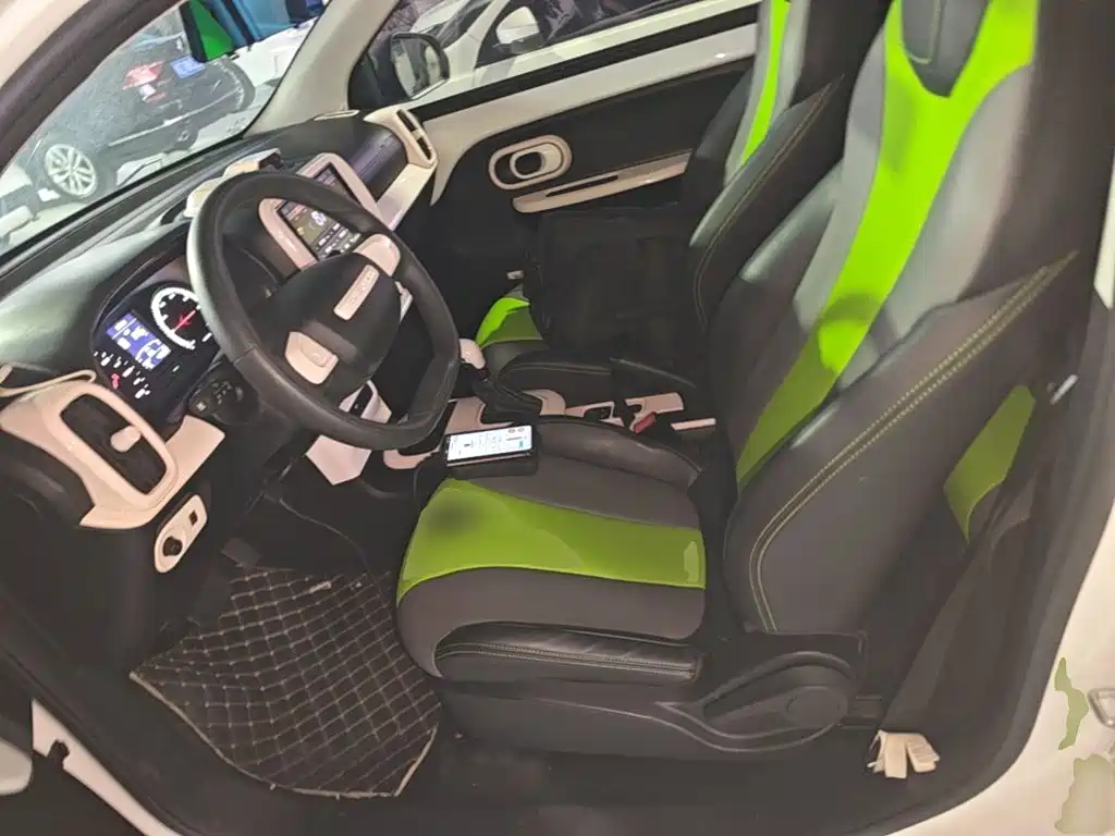 Roewe Clever — миниатюра 15