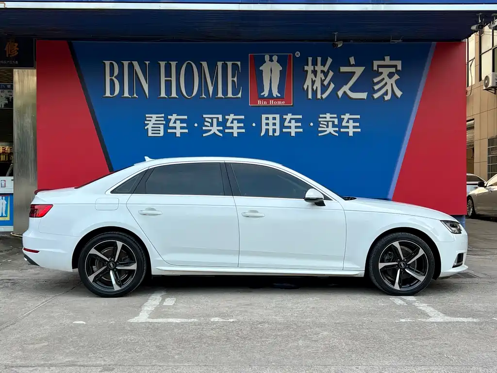 Audi A4L — миниатюра 7