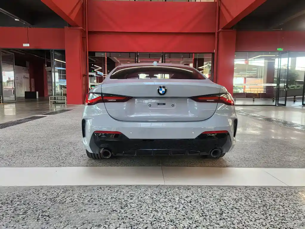 BMW 4 Series — миниатюра 14