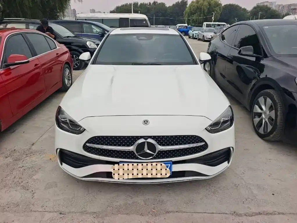 Mercedes-Benz C-Class — миниатюра 2