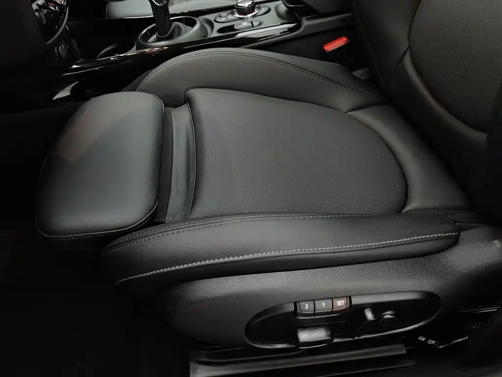 MINI Mini Clubman — миниатюра 20