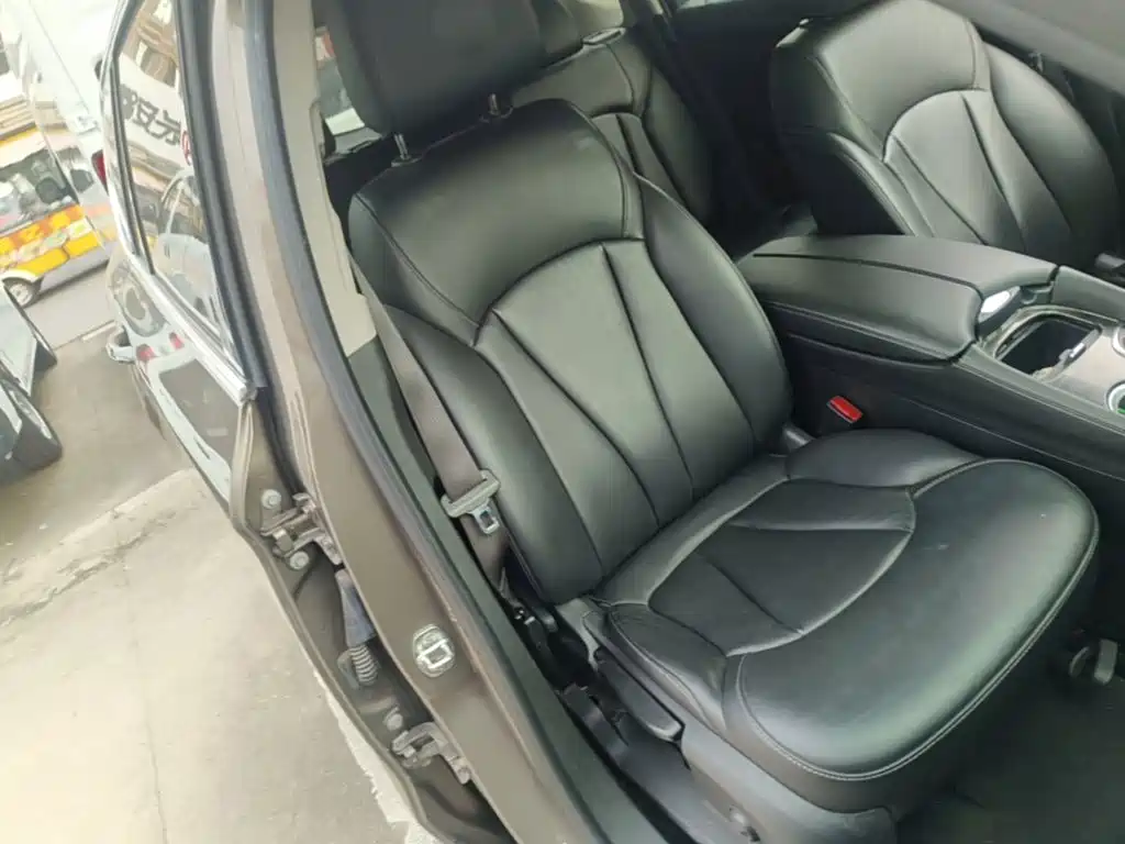 Buick Envision Plus — миниатюра 25