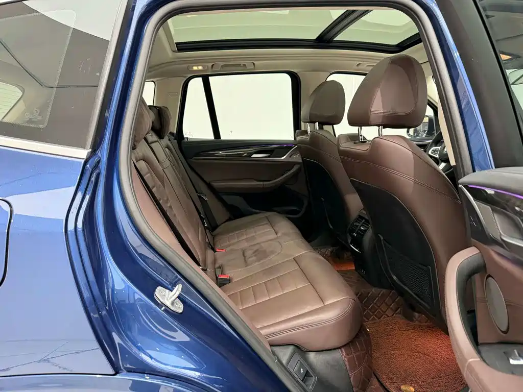 BMW X3 — миниатюра 27
