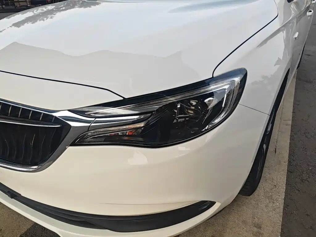 Buick Excelle — миниатюра 24
