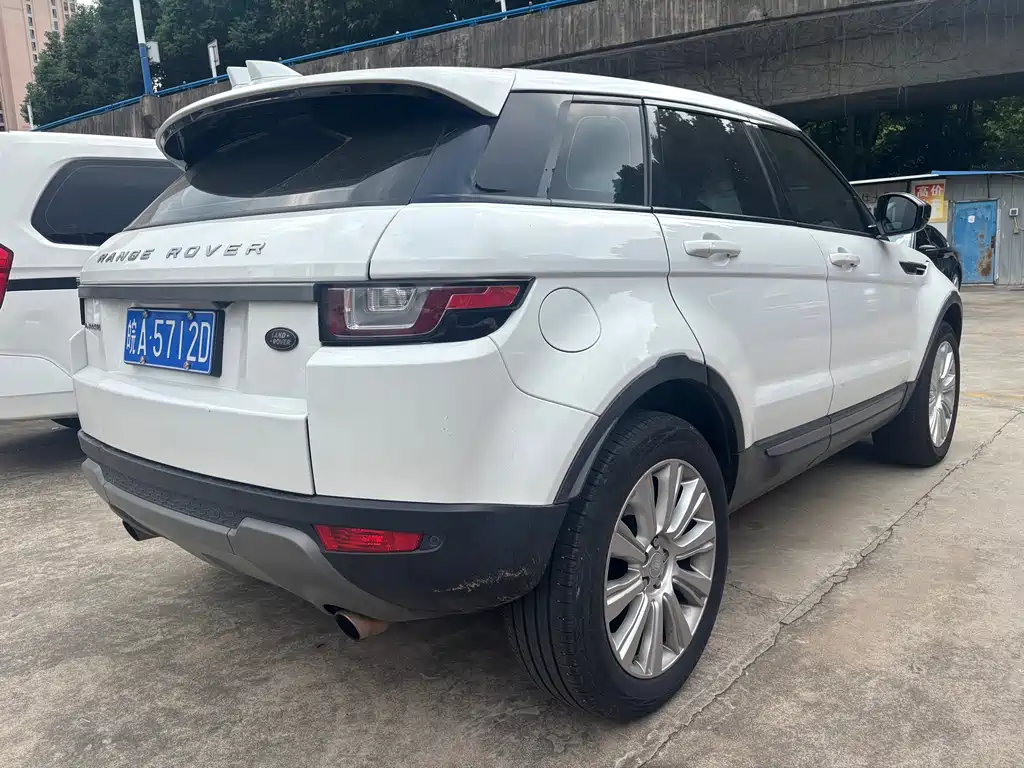 Land Rover Evoque — миниатюра 4