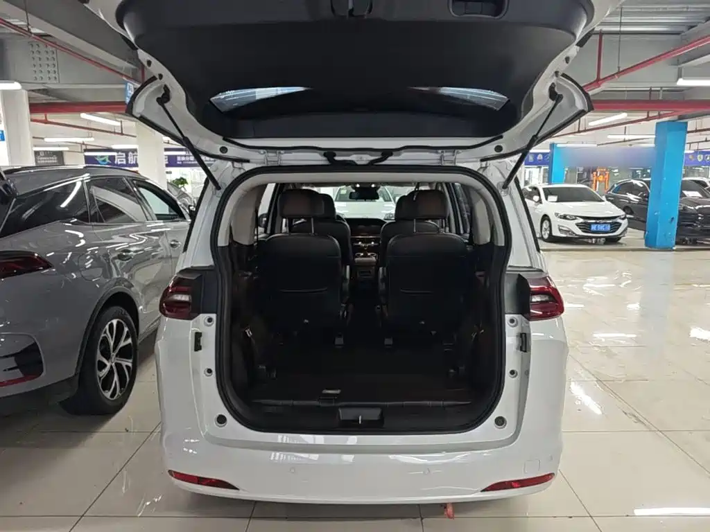 GAC Motor Trumpchi M6 — миниатюра 19