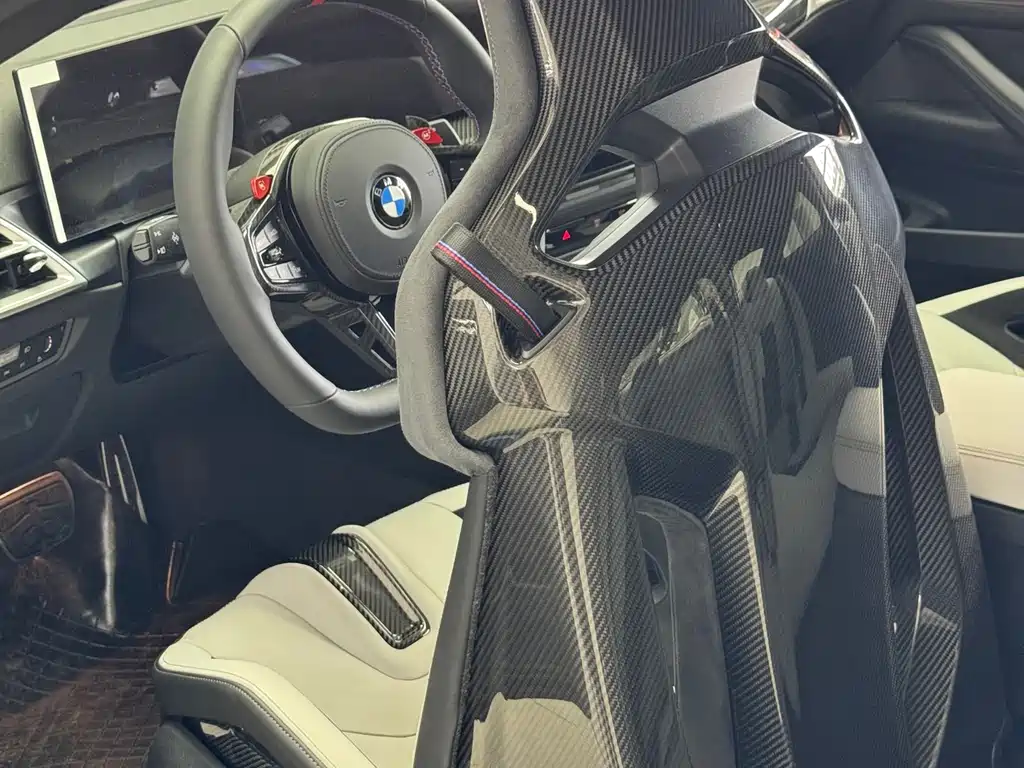BMW M4 2024 M4