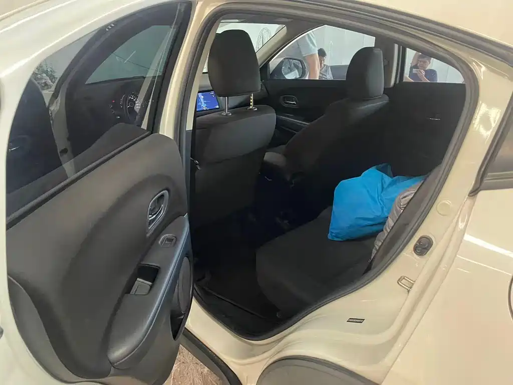 Honda Vezel — миниатюра 4