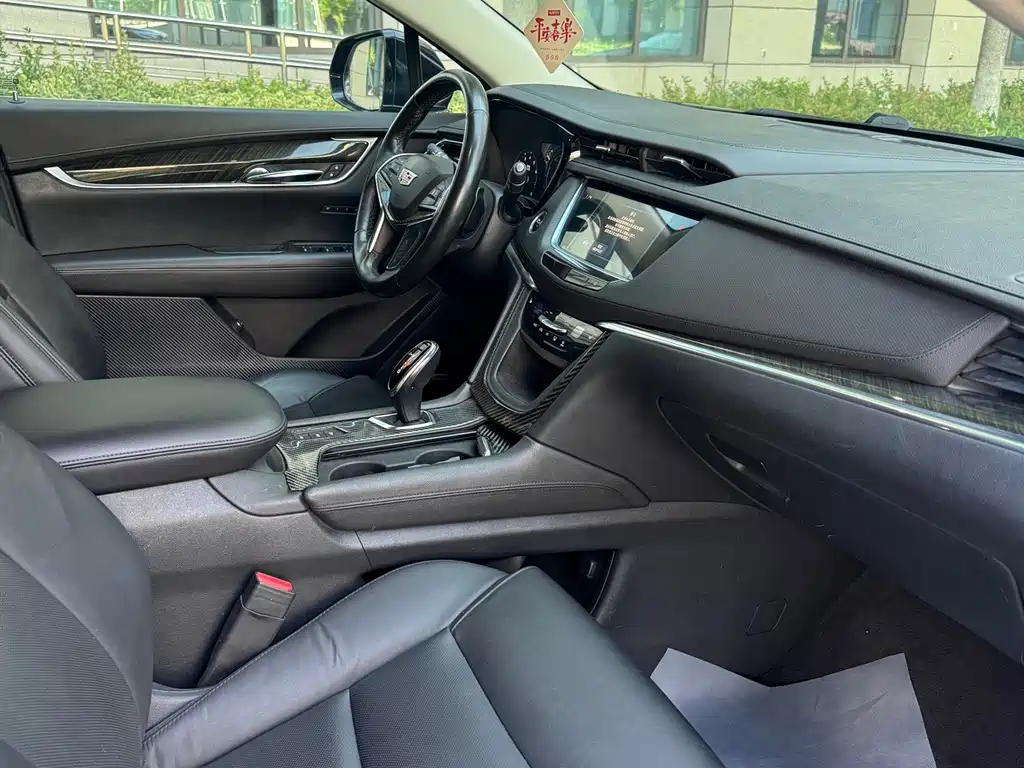 Cadillac XT5 — миниатюра 4