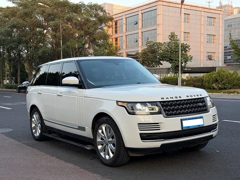 Land Rover Range Rover — миниатюра 3