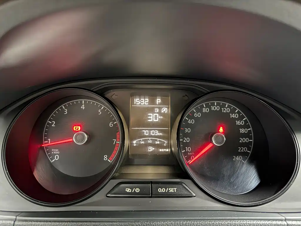 Volkswagen Lavida — миниатюра 14