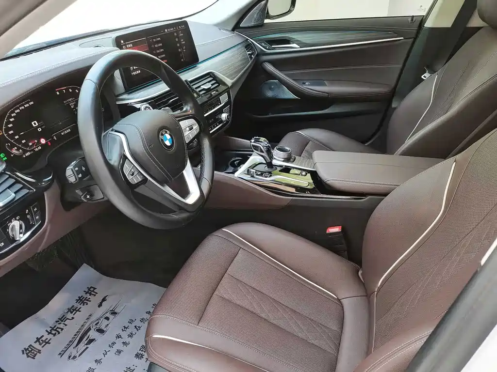BMW 5 Series — миниатюра 16