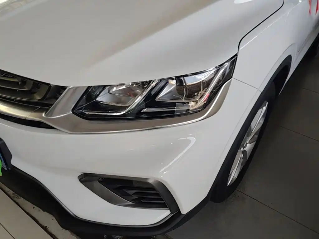 Geely Binyue — миниатюра 24