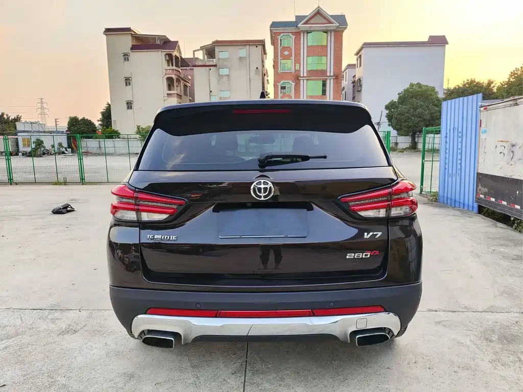 Zhonghua V7 — миниатюра 9
