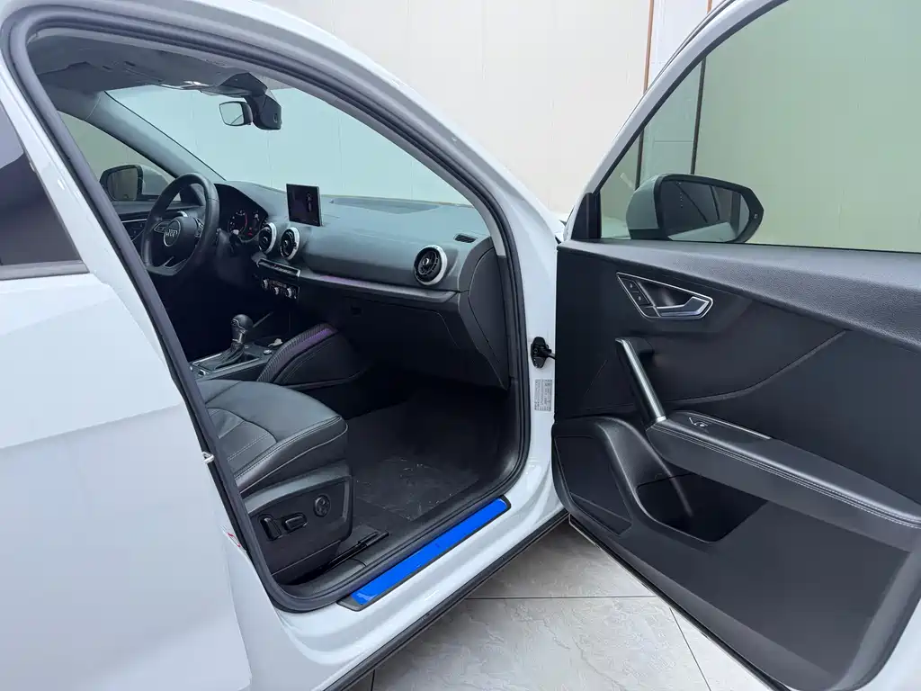 Audi Q2L 35 TFSI Fashion Dynamic Type, фото 22