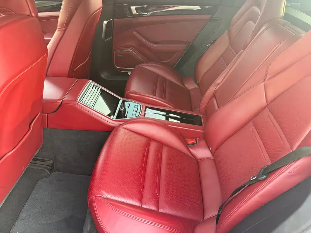 Porsche Panamera — миниатюра 13
