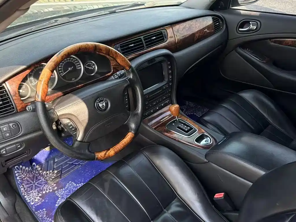 Jaguar S-TYPE — миниатюра 14
