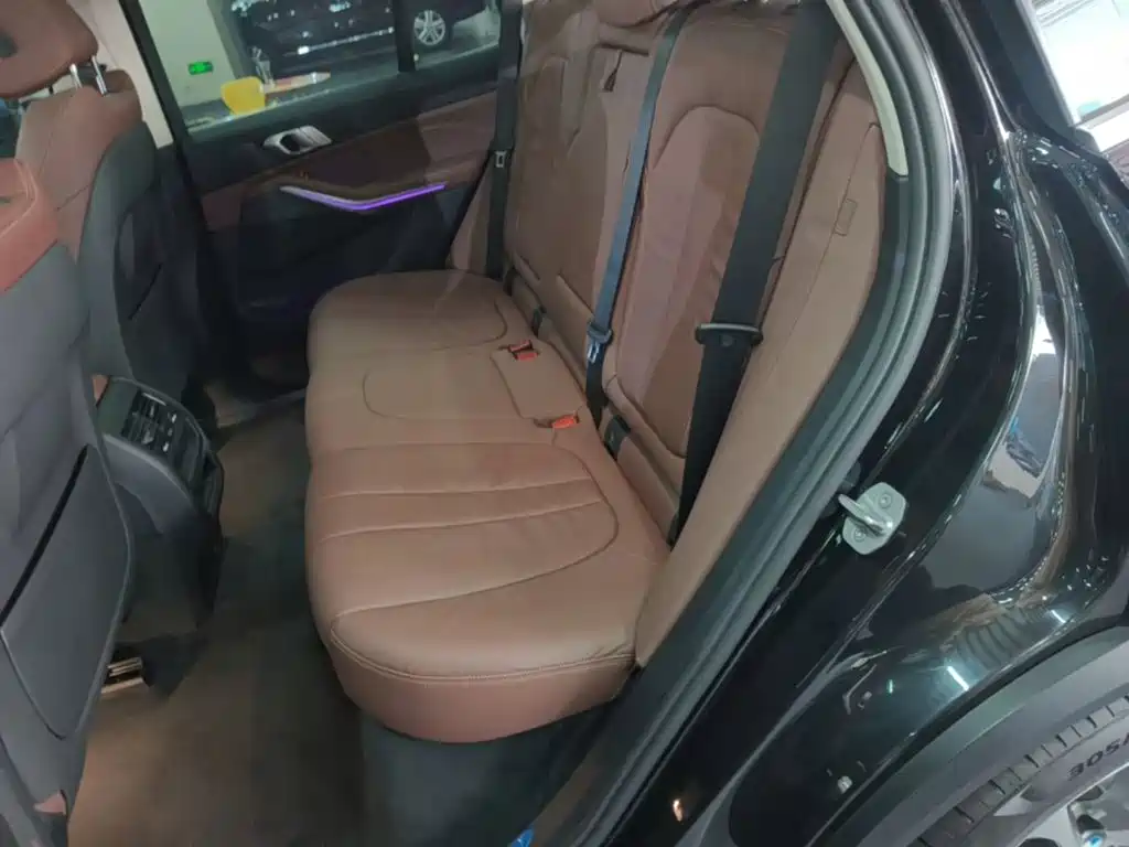BMW X5 (Import) — миниатюра 17