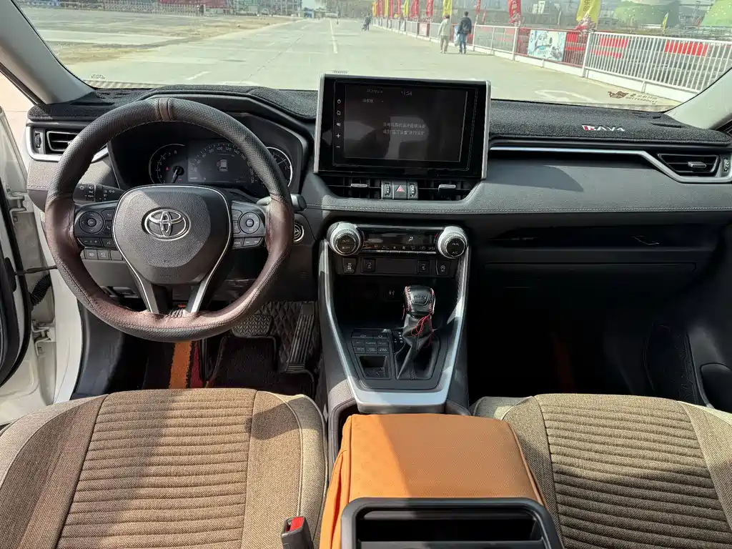 TOYOTA RAV4 RONGFANG